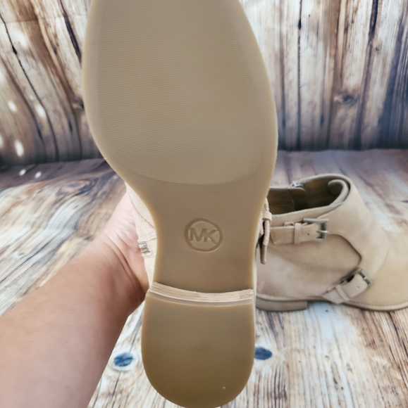 Michael Kors Adams Buckle Detail Ankle Bootie WOMEN DK KHAKI - Picture 9 of 11